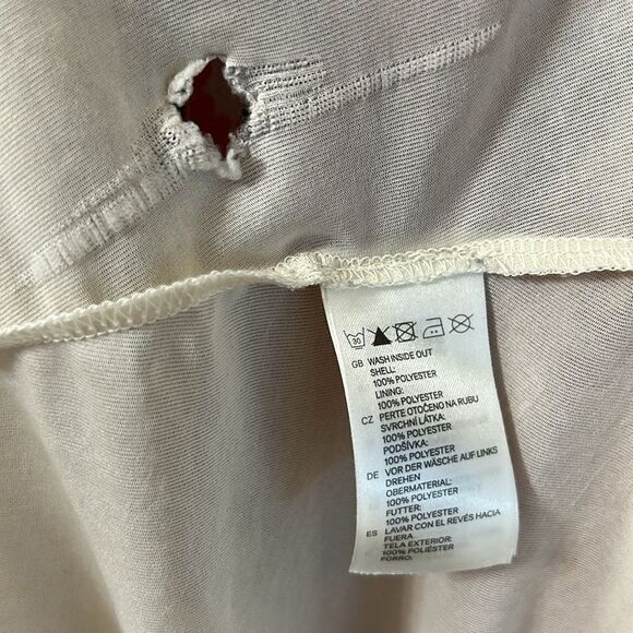 H&M Floral Print Maxi Dress(Size 6) - Picture 11 of 11